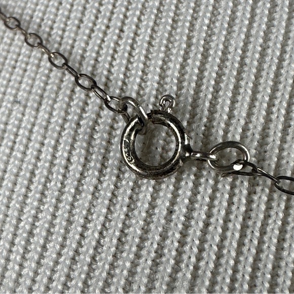 Vintage Native American sterling silver pendant with turquoise stone oval - Picture 7 of 7